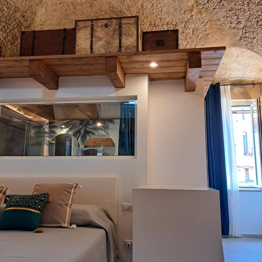 Caieta Housing Hotell Gaeta Exteriör bild